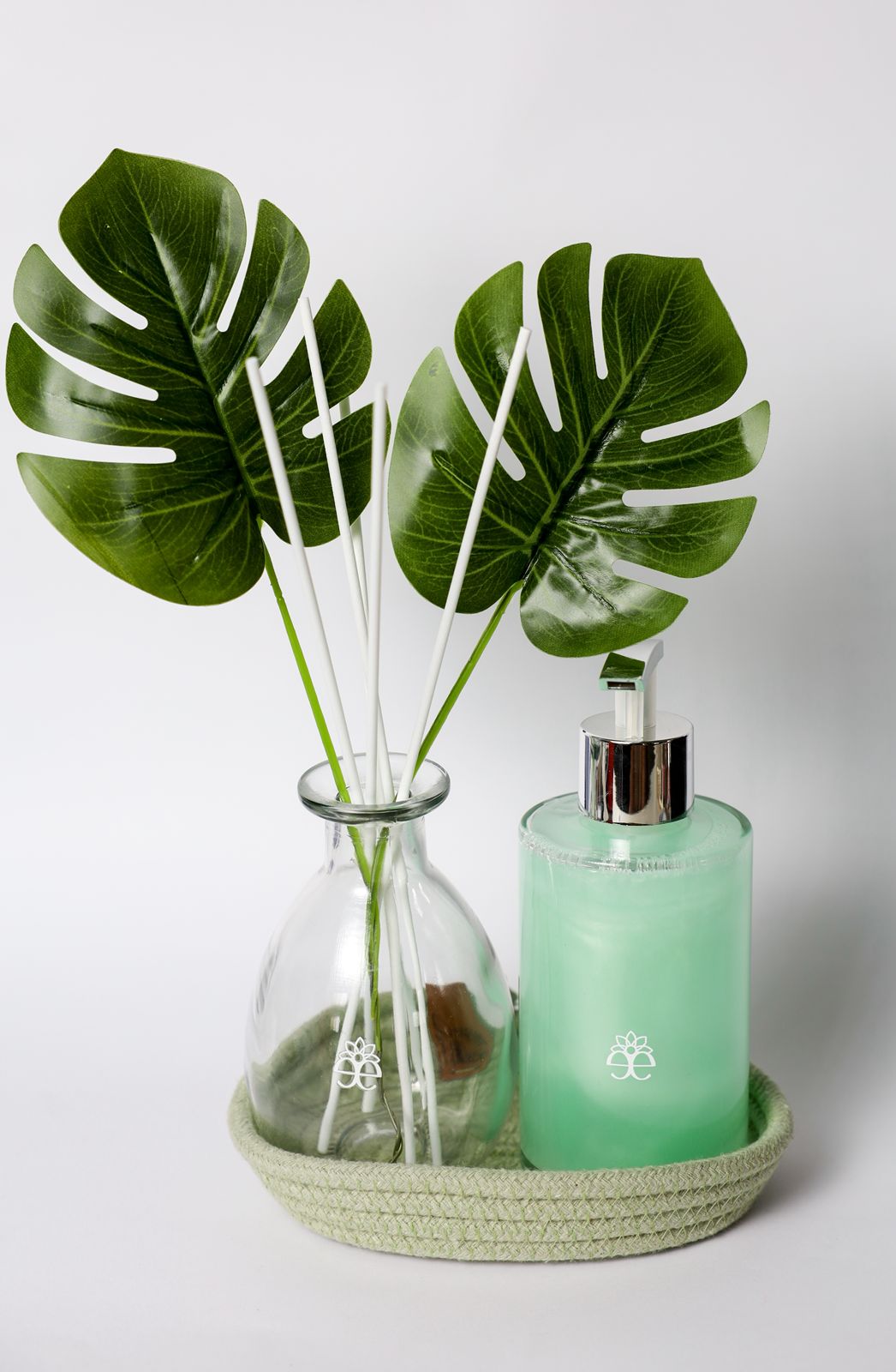 Jogos de Banheiro, Difusores, Home Spray e Velas